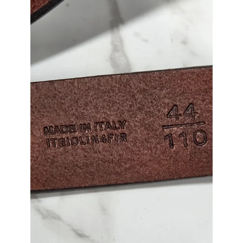 Burberry Mens Dark Brown Leather Belt 44 110 Made in Italy Antique Brass Buckle